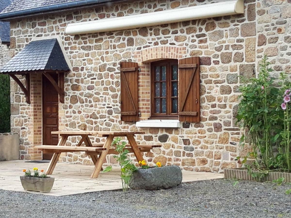Les Roses Tremieres Villa Trans-la-Foret Exterior photo